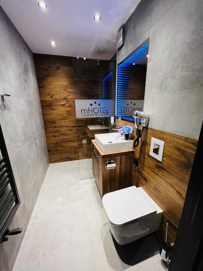 M Hotel Лодзь Екстер'єр фото