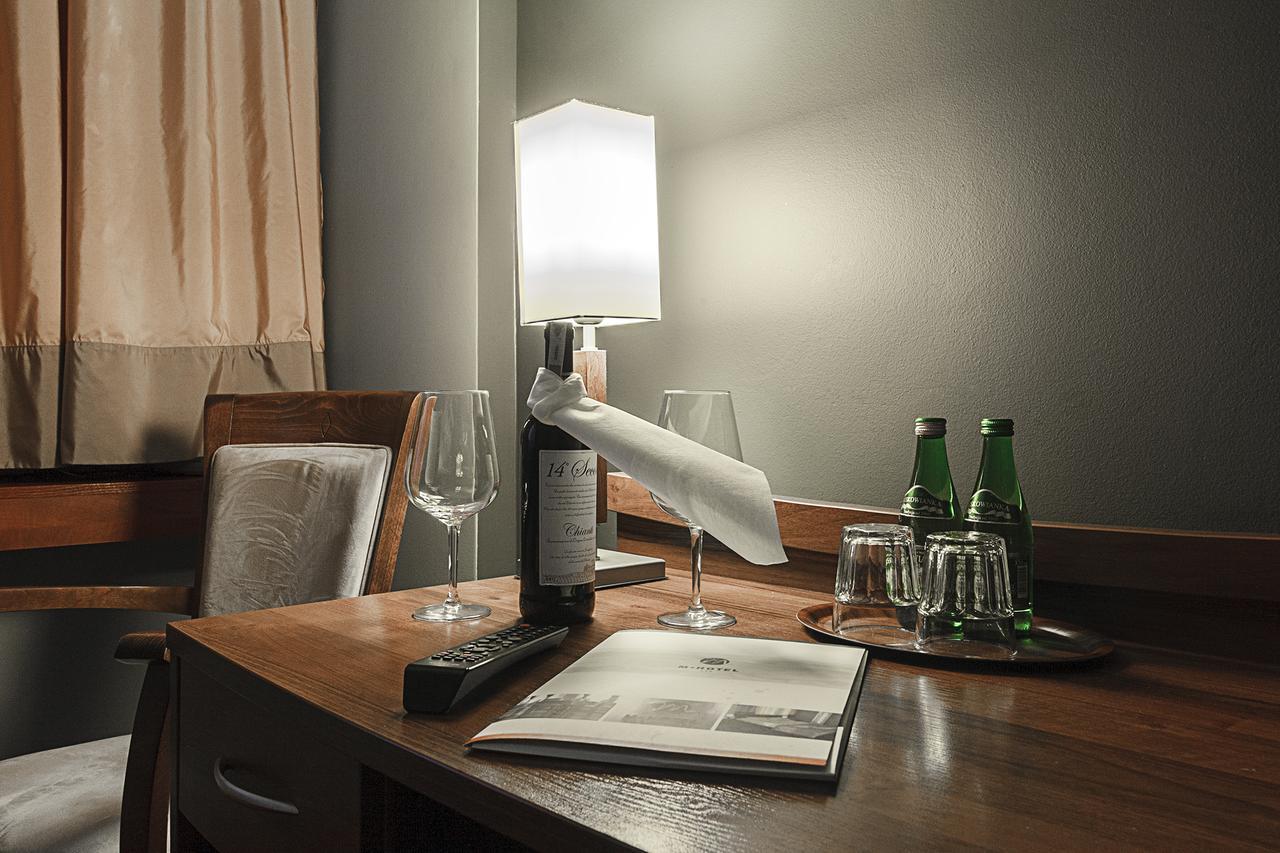 M Hotel Лодзь Екстер'єр фото