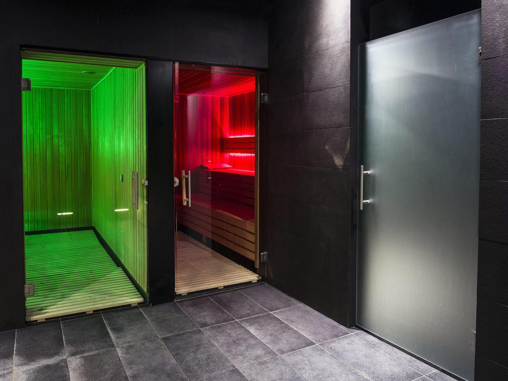 M Hotel Лодзь Екстер'єр фото